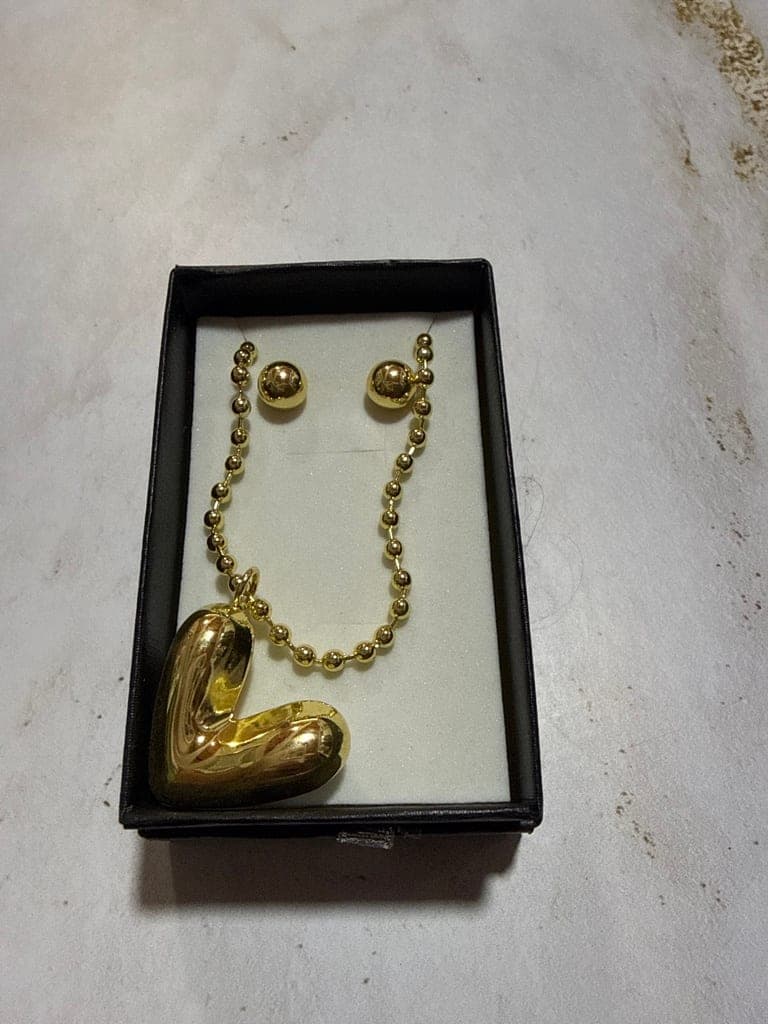 SET COLLAR CORAZON MAS TOPO DORADO